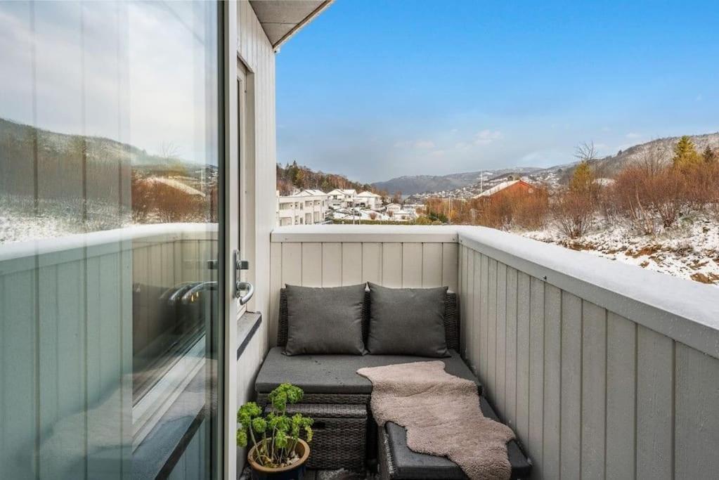 Stor Og Moderne Leilighet I Indre Arna Bergen Gratis Parkering!! Bagian luar foto